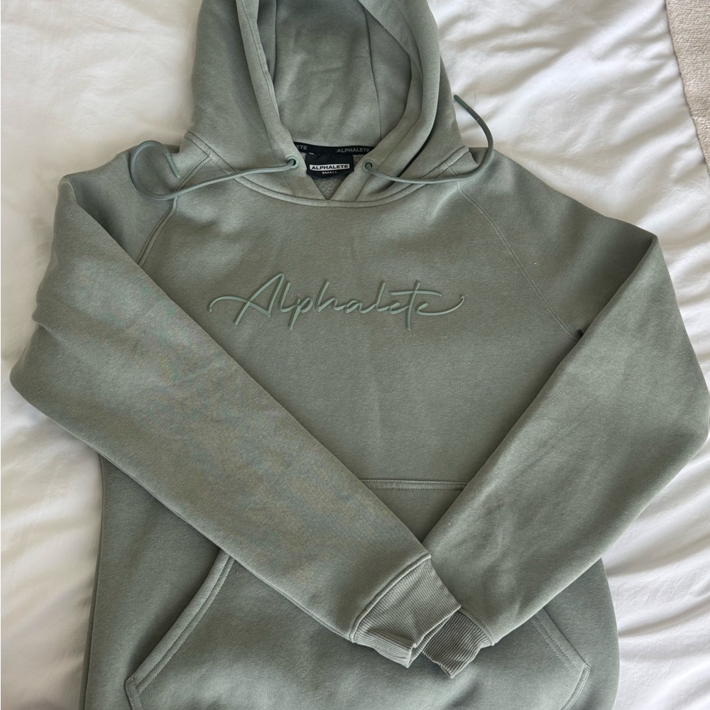 Alphalete Sage Green Pullover Hoodie